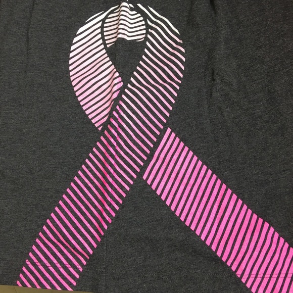 Under Armour Pink Pride ribbon heat gear shirt - Picture 7 of 7